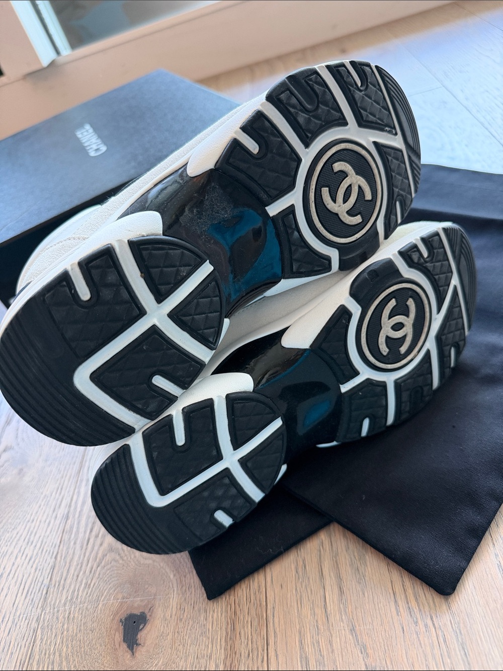 CHANEL White Leather Sneakers with Blue and Silver - Picture 8 of 9
